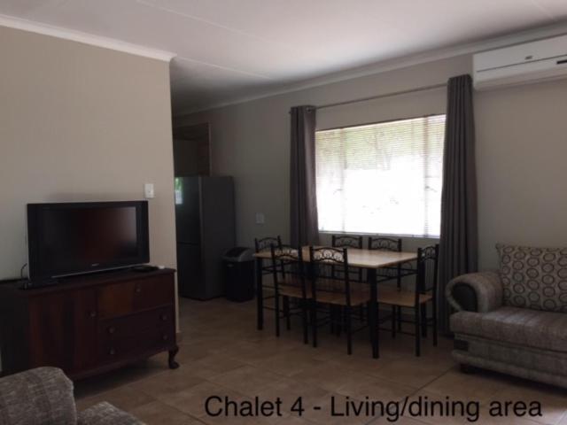 Impala Chalets Пгалаборва Екстер'єр фото